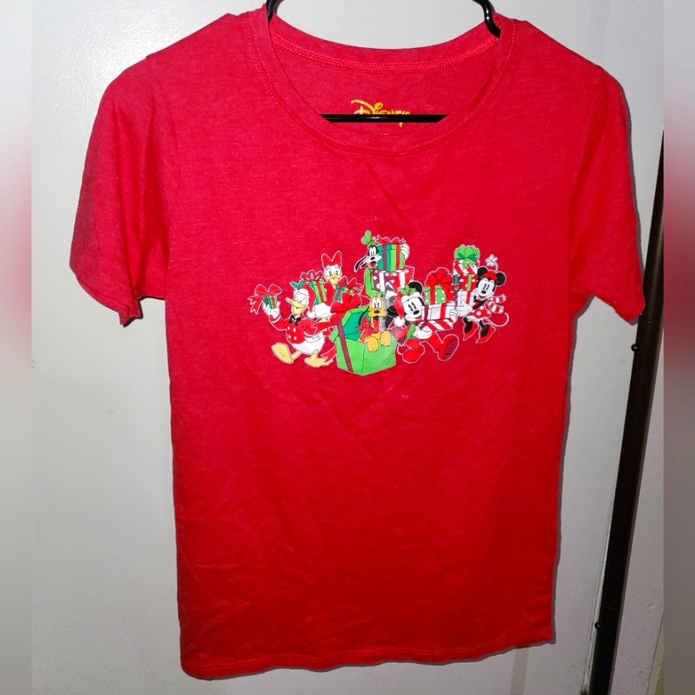 Holiday Mickey & Friends Tee